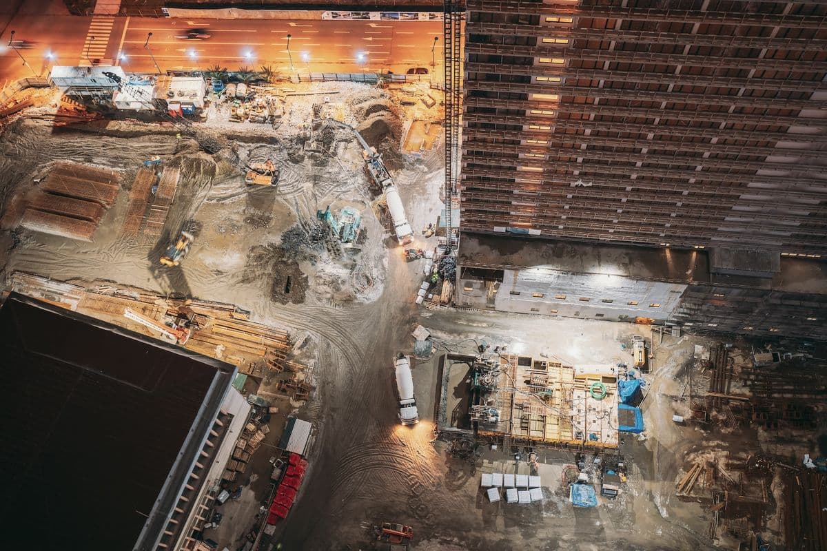 Construction Chaos: Why Your Office and Site Aren't Talking (and How to Fix It)