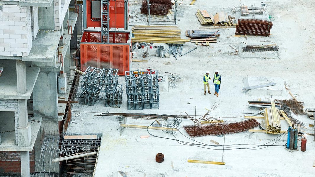 standardize-construction-processes-73hnw41337.jpg